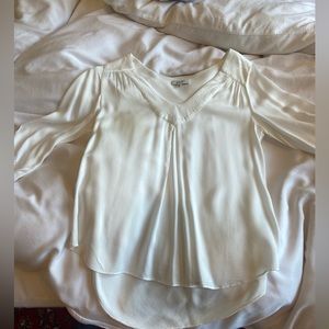 White blouse, Aritzia